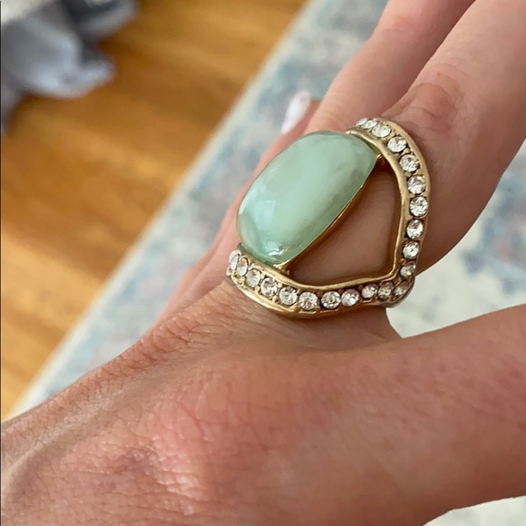 Crystal ring with teal crystal - Picture 2 of 7